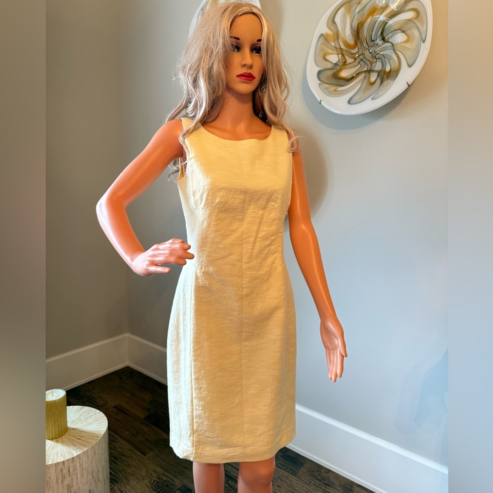 NEW ANN TAYLOR SHEETH DRESS IN A GORGEOUS YELLOW! SOPHISTICATED STYLE!